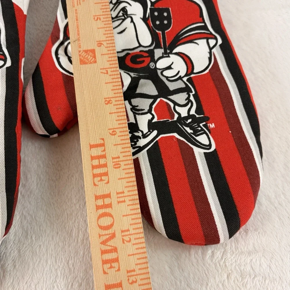 University of Georgia Bulldogs Oven Mitt Pair Collegiate Tailgate Collection NWT